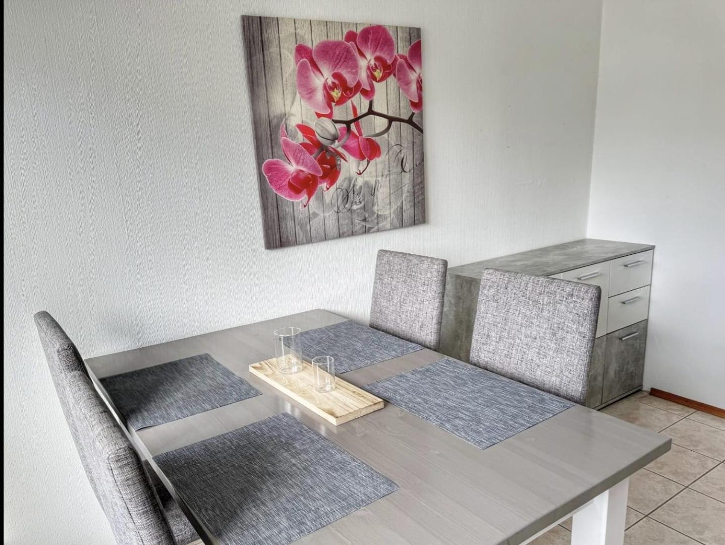 2 Zimmer Apartment Mit Balkon Wuppertal Eksteriør bilde